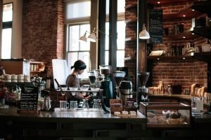 Menjamurya Bisnis Kedai Kopi, Hanya Sekadar Tren?